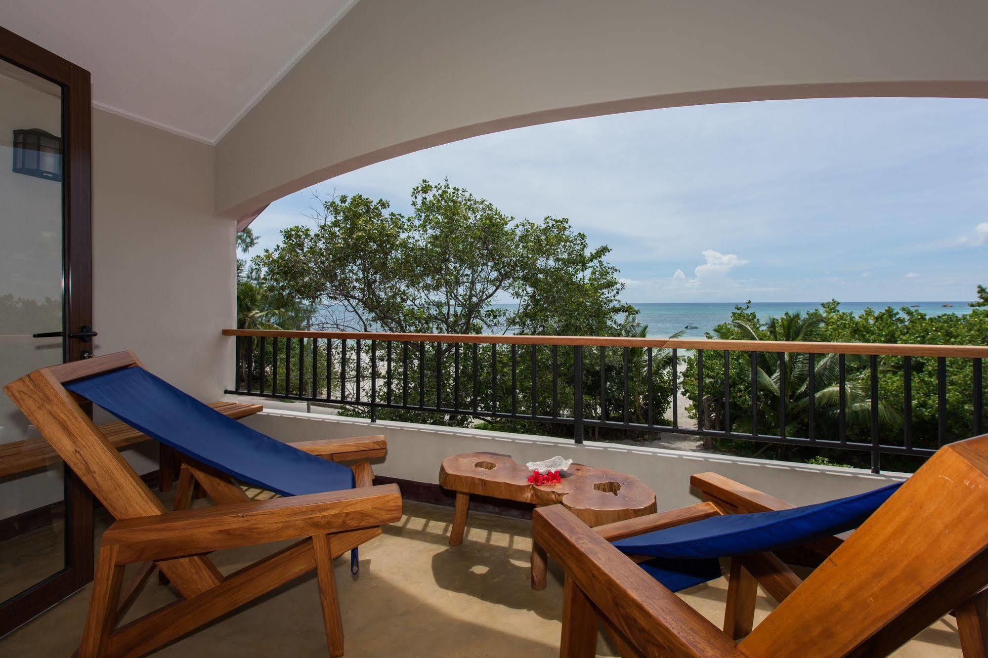 L'Hirondelle Guest House Anse Volbert Village Exterior foto